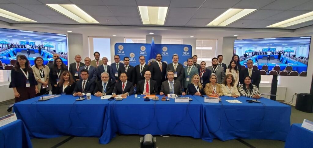 Mex Delegates IJI_0.jpg